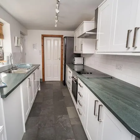 Holiday home Coleridge